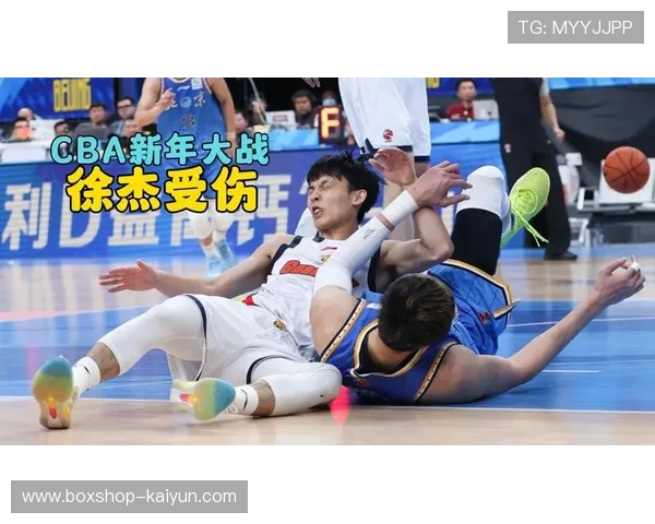 CBA京粤大战半场战平,双方外援对飙得分